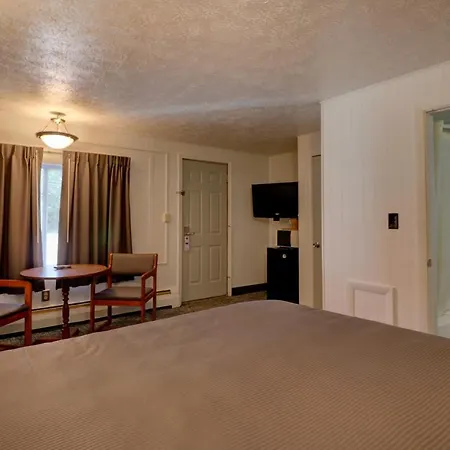Sanfordinn Room photo